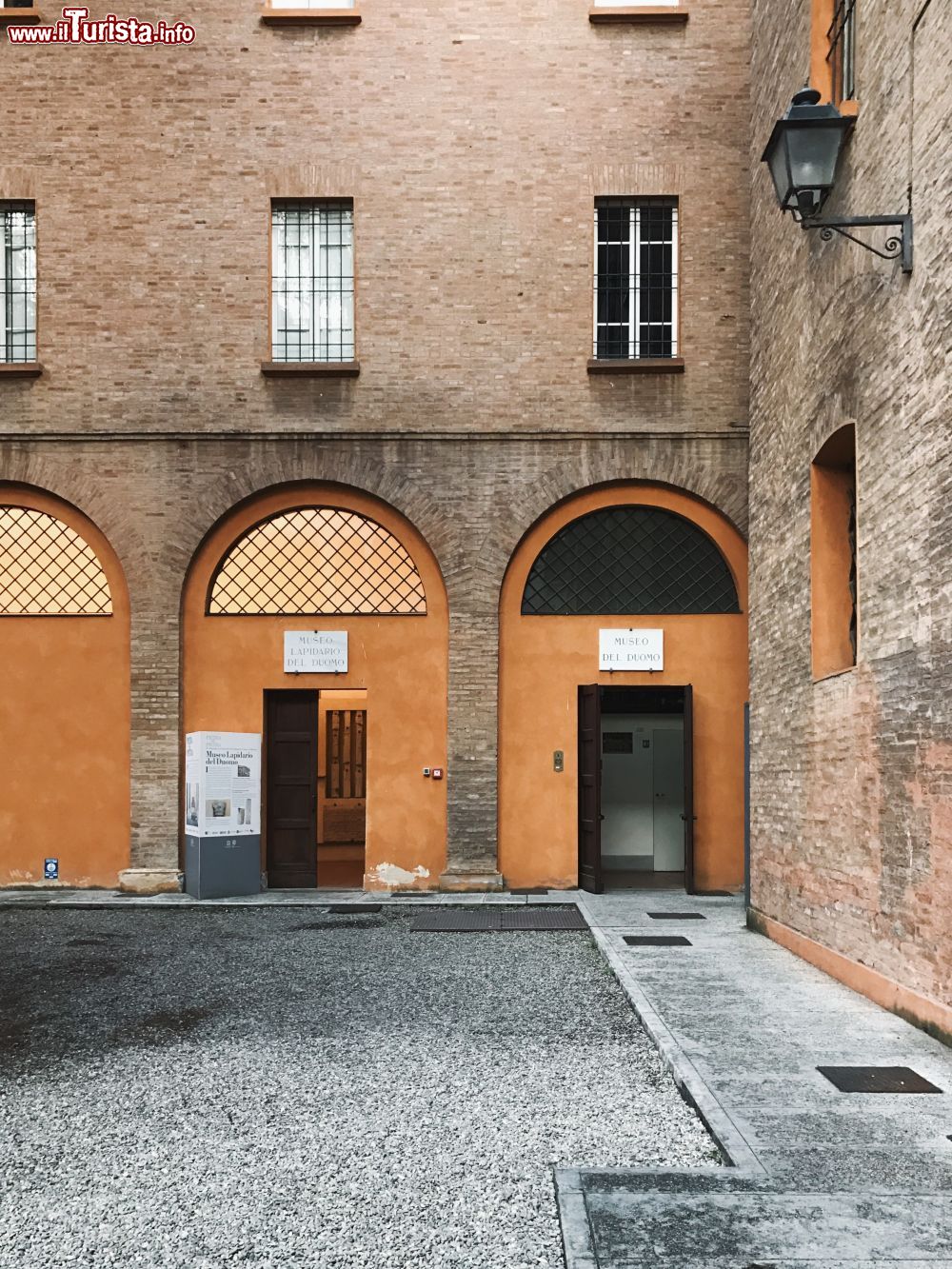 Immagine Esterno del Museo del Duomo in centro a Modena