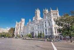 Il Municipio di Madrid si trova in Plaza ...