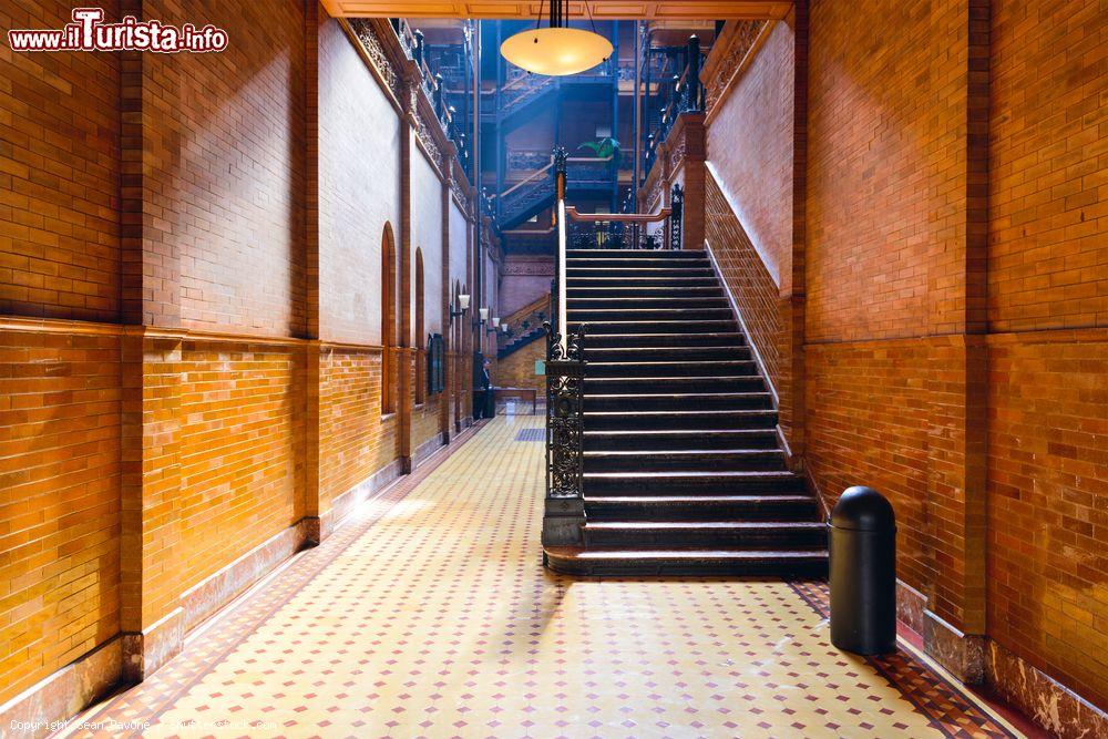 Immagine Entrata al Bradbury Building di Los Angeles, è stata una delle location di Blade Runner a Los Angeles - © Sean Pavone / Shutterstock.com