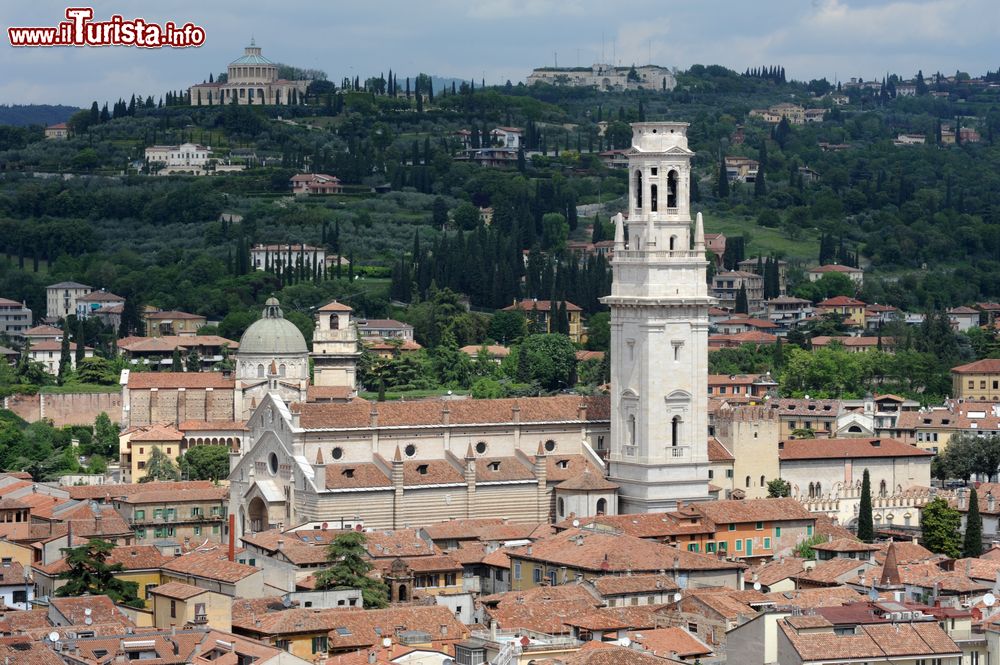 Immagine Il centro di Verona e la Cattedrale di Santa Maria Matricolare