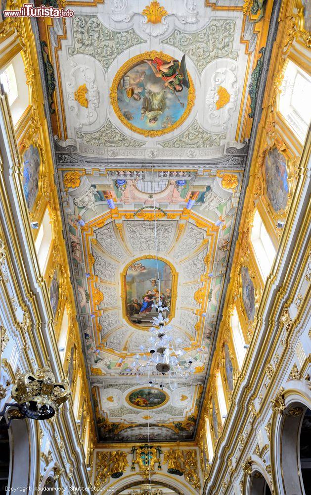 Immagine Il soffitto della Cattedrale di Maria Santissima della Bruna a Matera - © maudanros / Shutterstock.com