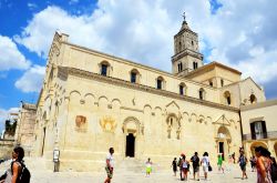 La Cattedrale di Maria Santissima della Bruna a Matera - © maudanros / Shutterstock.com