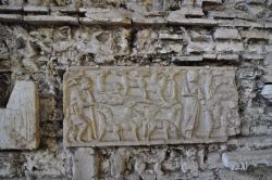 Resti archeologici presso le Catacombe di Santa Domitilla