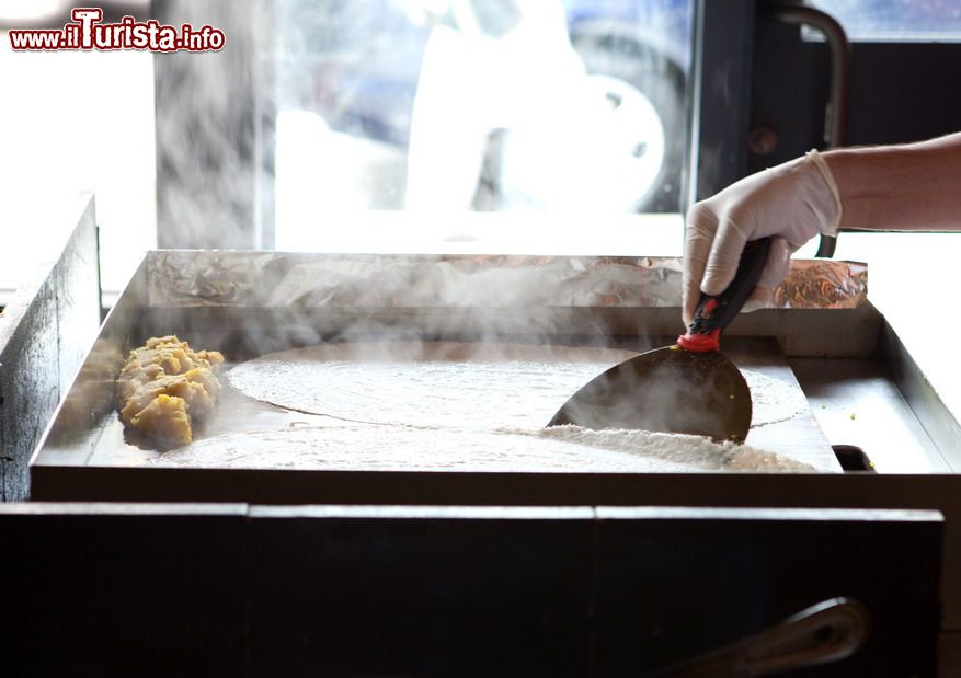 Immagine Cibo orientale servito in un ristorante di Jackson Heights, Little India - New York City