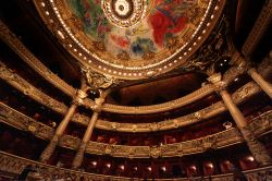 La capienza del maestoso teatro dell'Opéra ...