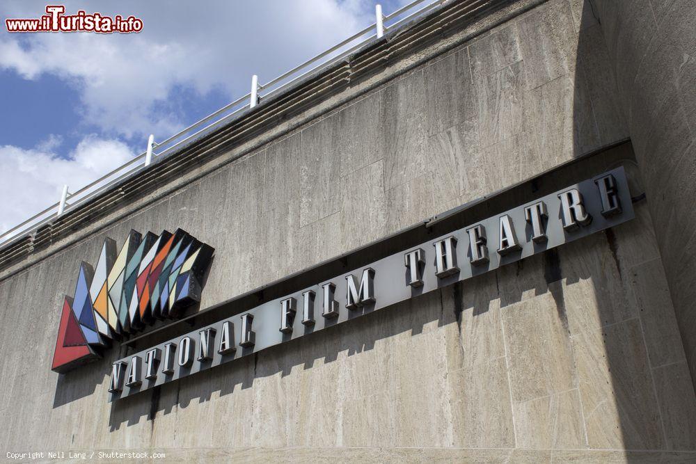 Immagine Il cinema nel Southbank Centre: ecco il National Film Theatre di Londra - © Neil Lang / Shutterstock.com