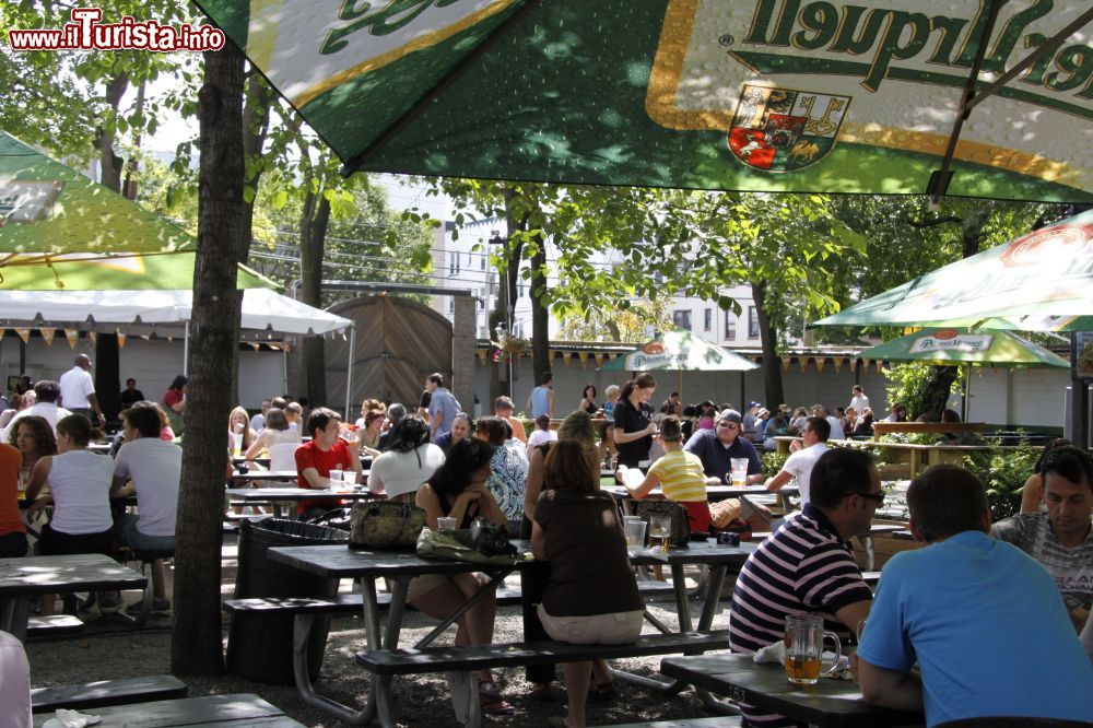 Immagine Bohemian Beer Garden nel quartiere di Astoria