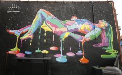 Arte murale nella via Wellington Court in Astoria nel quartiere dei Queens NYC - © Leonard Zhukovsky / Shutterstock.com