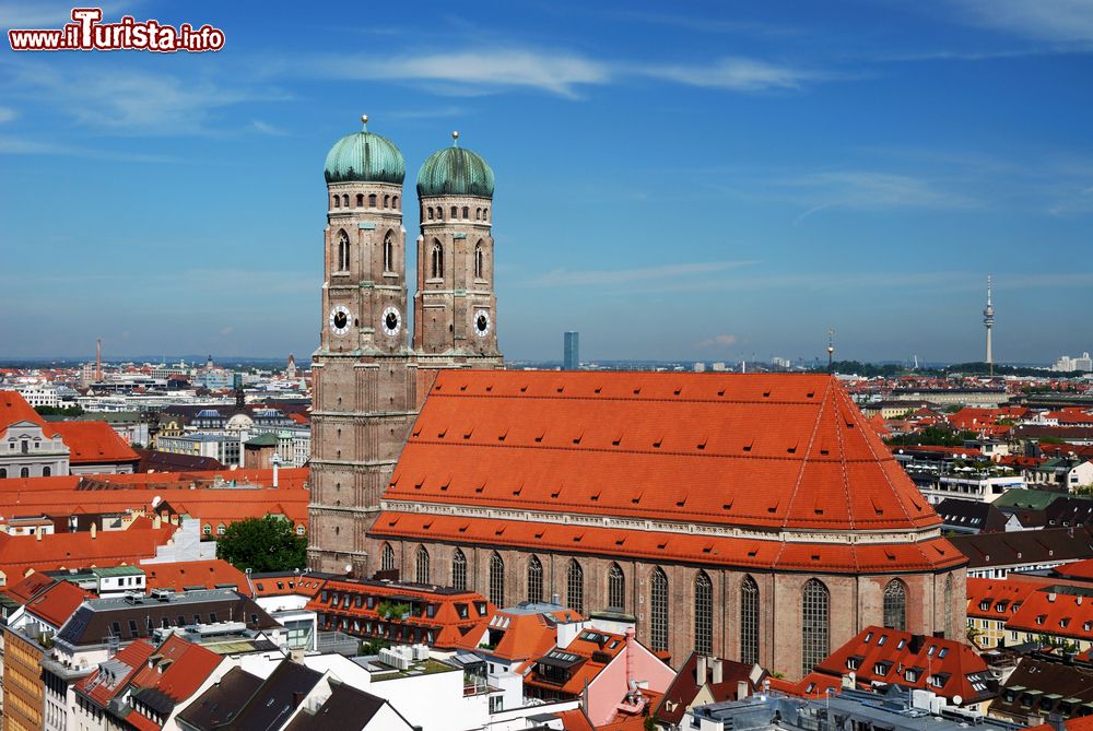 Immagine La Frauenkirche, uno dei simboli di Monaco di Baviera