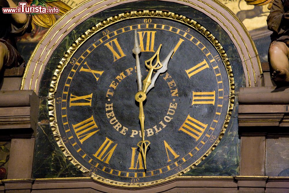 Immagine Il dettaglio dell'orologio della Cathédrale de Notre-Dame de Strasbourg (Strasburgo, Francia).
