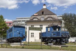 Le locomotive della Bayerische Zugspitzbahn esposte nel Verkehrszentrum del Deutsches Museum di Monaco di Baviera - foto © Carso80 / Shutterstock.com