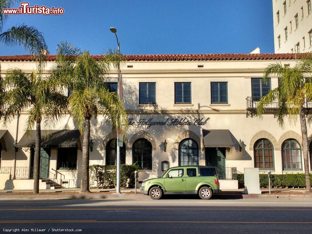 Immagine L'esterno dell'Hollywood Athletic Club su Sunset Boulevard, fondato da Charlie Chaplin e frequentato dalle celebrità dello spettacolo - © Alex Millauer / Shutterstock.com