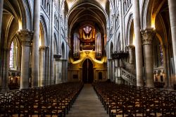 La Cattedrale di Notre-Dame a Losanna fu costruita tra il 1170 e il 1240. Fu poi oggetti di grandi lavori di restauro nel 1874 - foto © nui7711 / Shutterstock.com