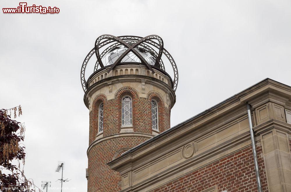 Immagine Un particolare dell'edificio in cui visse il grande scrittore francese Jules Verne, nella cittadina di Amiens - foto © Sergey Dzyuba / Shutterstock.com