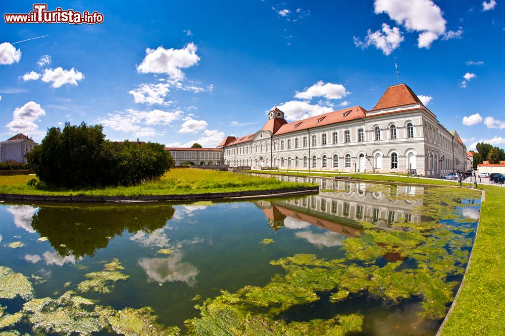 Immagine Il giardino all'italiana del palazzo di Nymphenburg ("il castello delle ninfe") a Monaco di Baviera.