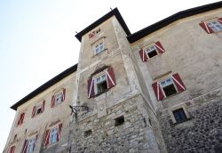 Il Castel Thun è visitabile con il biglietto cumulativo "Lasciapassare" del polo museale del Museo Castello Buonconsiglio di Trento.