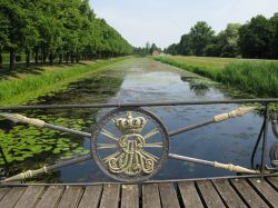Un canale ai giardini reali di Herrenhausen, Hannover, Germania. Siamo in uno dei più bei parchi d'Europa.
