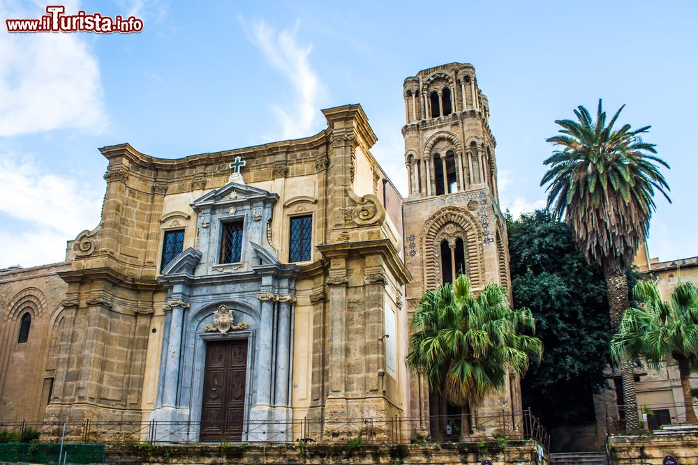 Immagine La facciata e il campanile della chiesa della Martorana a Palermo