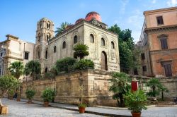 La chiesa di San Cataldo e a fianco, più indietro, la Martorana di Palermo