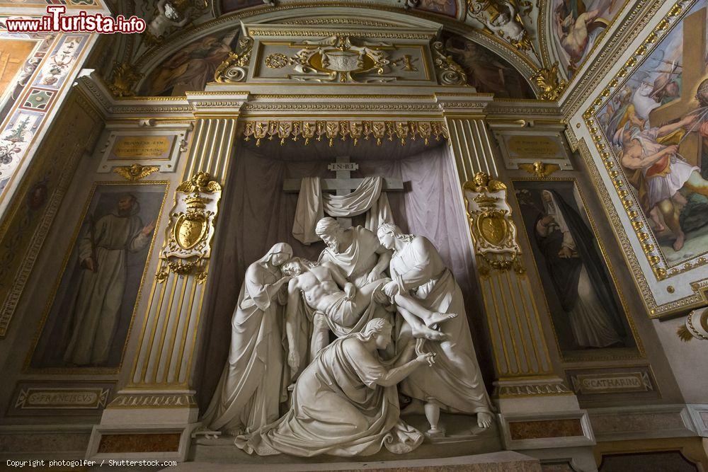Immagine Particolare della Chiesa di Trinita dei Monti a Roma - © photogolfer / Shutterstock.com