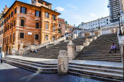 La Scalinata di Trinità dei Monti a Roma- © s74 / Shutterstock.com