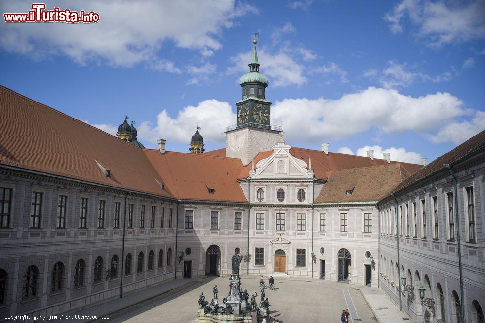 Immagine Un cortile interno della Residenza dei reali di Baviera, in Germania - © gary yim / Shutterstock.com