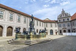 Un magnifico scorcio della Residenz a Monaco di Baviera in Germania - © Jorg Hackemann / Shutterstock.com