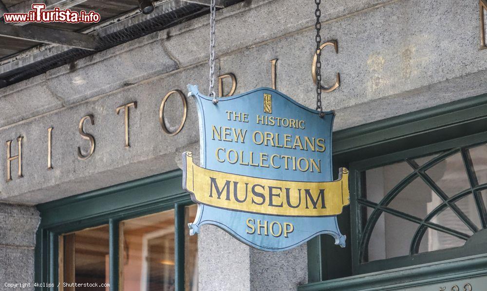Immagine L'insegna del negozio dell'Historic New Orleans Collection, uno dei musei più noti di New Orleans (Louisiana) - foto © 4kclips / Shutterstock.com