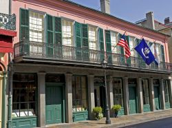The Historic New Orleans Collection è un museo e centro studi nel French Quartier della città di New Orleans (Louisiana).
