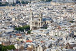 Vista aerea della chiesa di Saint Sulpice a Parigi