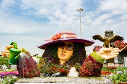 Una scena di bellezza al Miracle Garden di Dubai, Emirati Arabi Uniti - © Vishal Katyare / Shutterstock.com