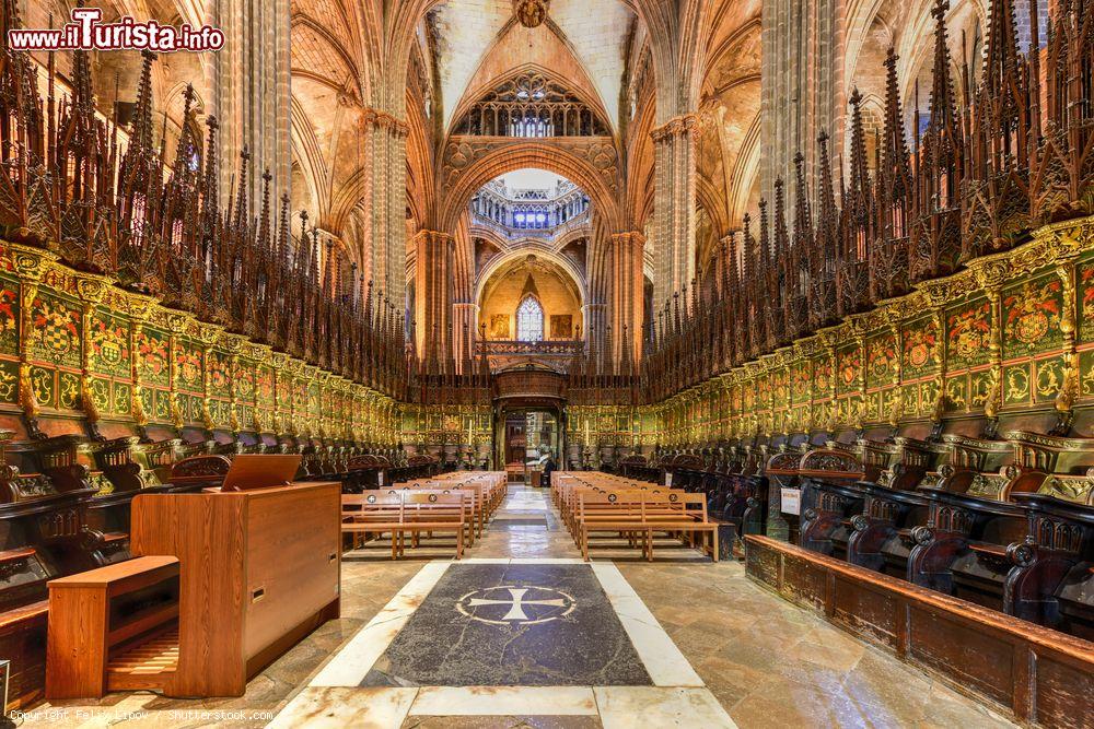 Immagine Il coro della Cattedrale di Barcellona - © Felix Lipov / Shutterstock.com