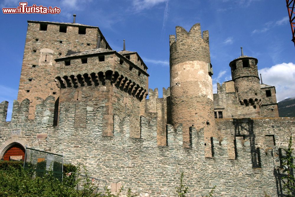 Immagine Il complesso medievale del Castello di Fenis, Aosta