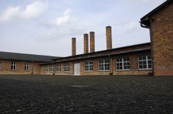 L'edifico delle camere a gas nel campo di concentramento di Auschwitz (Oświęcim, Polonia).