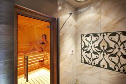 Sauna nello stabilimento termale di VIlla Udulna, le Terme della Versilia in Toscana - © www.termedellaversilia.com