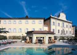 La vista del resort termale dei Bagni di Pisa a San GIuliano Terme in Toscana  - ©  www.bagnidipisa.com