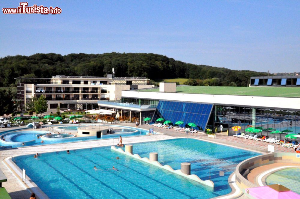 Immagine Lo stabilimento temale Bioterme vicino a Ljutomer in Slovenia. E' famoso per il suo gigantesco Aquaperk e per le acque ipertermali delle fonti