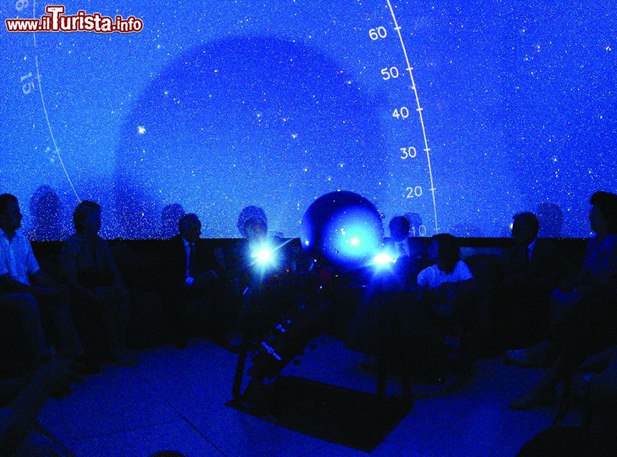 Immagine Il cosmo svelato dal planetario dell'Immaginario Scientifico di Trieste