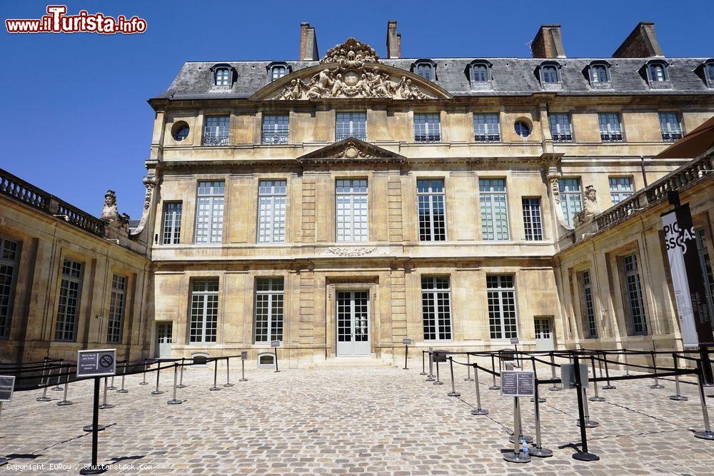 Immagine ingresso al museo Picasso di Parigi nello storico edificio dell'Hotel Salé. - © EQRoy / Shutterstock.com