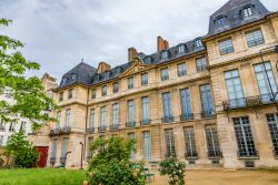 Vista laterale del Museo di Pablo Picasso a Parigi. - © Takashi Images / Shutterstock.com