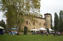 Il Festival dei Gufi l'evento si tiene nel ...