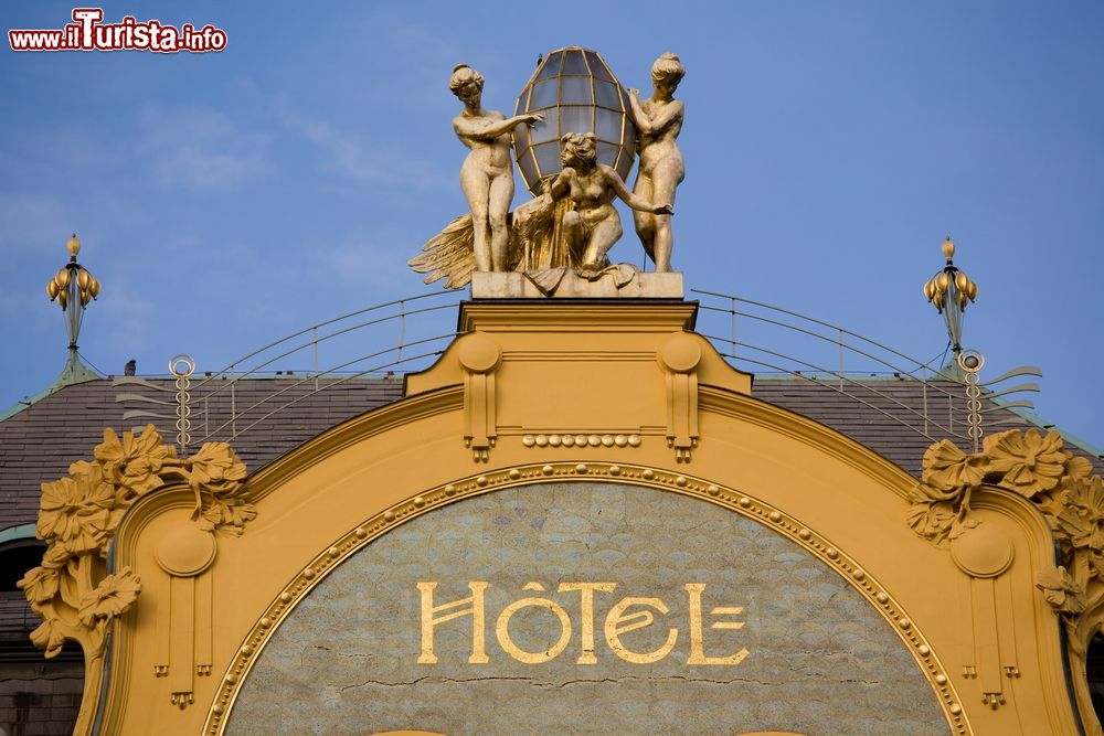 Immagine Il Grand Hotel Evropa in Piazza San Venceslao a Praga. L'edificio fu costruito in stile art nouveau nel 1906.