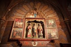 Arte sacra all'interno della Basilica di Santo Stefano, la chiesa più impoprtante di Budapest (Ungheria) - foto © Ivan Vasylyev / Shutterstock.com
