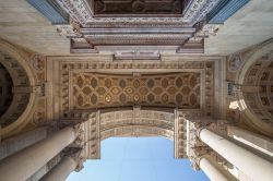 Le decorazioni e i dettagli architettonici della Basilica di Santo Stefano (Szent Istvan basilika) a Budapest.