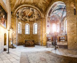 L'interno della Basilica di San Giorgio, ...