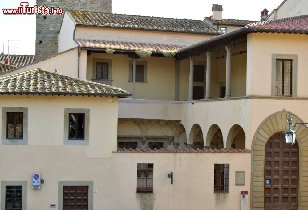 Immagine Un particolare di Casa Petrarca, la Casa-Museo del grande poeta medievale ad Arezzo (Toscana).