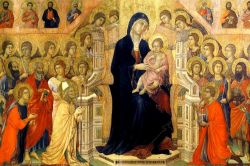 Il pittore Duccio di Buoninsegna realizzò tra il 1308 e il 1311 "La Maestà del Duomo di Siena", l'antica pala d'altare della Cattedrale, oggi ospitata nel Museo ...