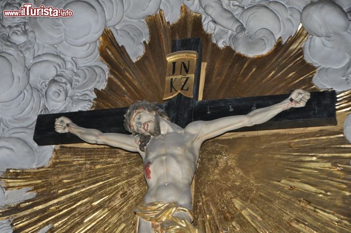 Crocifisso all'interno della Basilica dell'Assunzione della Vergine Maria e di San Cirillo e Metodio
di Velehrad