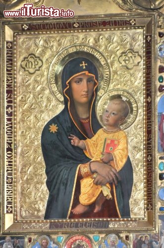 Madonna con bambino all'interno della Basilica di Velehrad