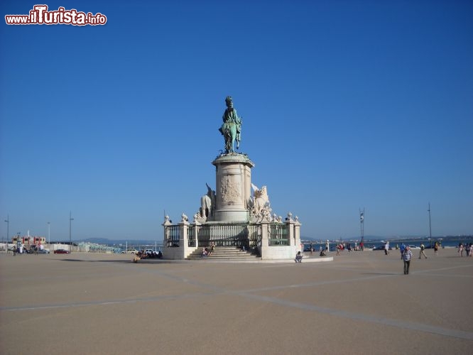 Praa do Comercio, che si affaccia sul Tejo